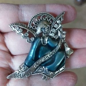 Angel Pin